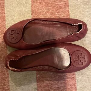 Tory Burch Maroon flats